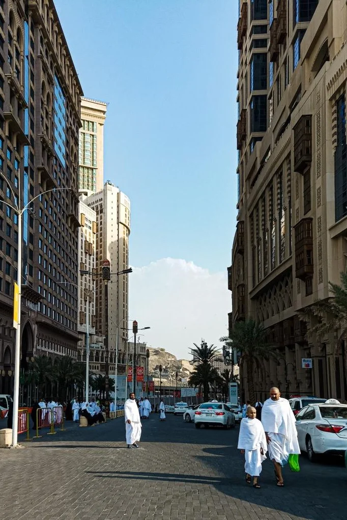 Image of Makkah road